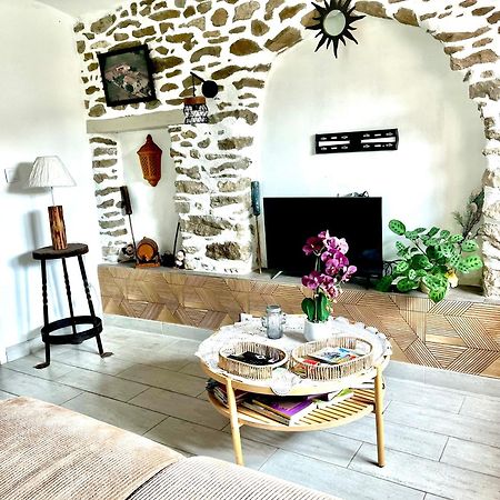 Appartement Cosy Saint-Hilaire-de-Brethmas Exteriér fotografie